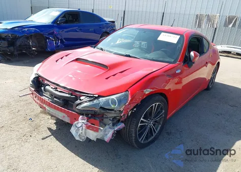 2013 Scion Fr-S z USA, uszkodzony, nr VIN JF1ZNAA17D1725767